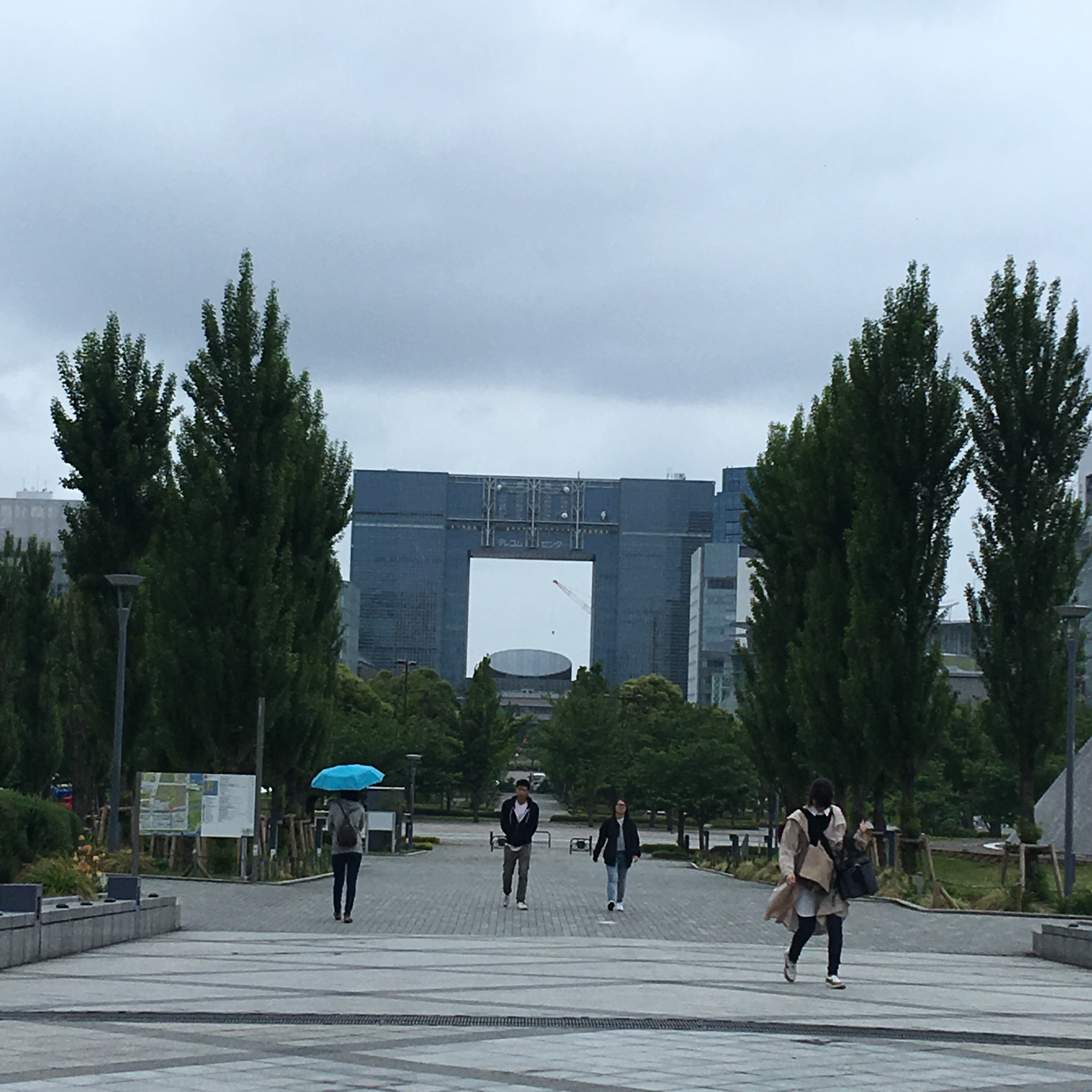 7640BF42-0006-4DB8-BE5D-6B297B6F0B85