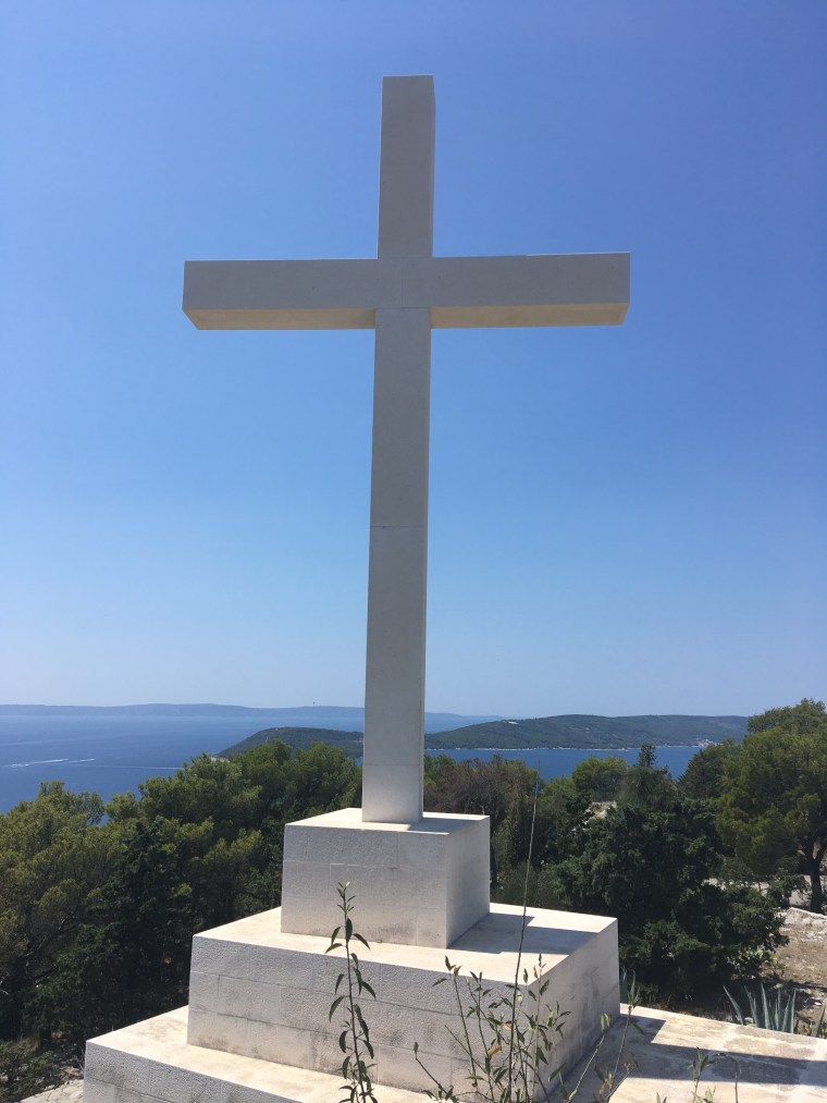 ED3489CF-CD81-4DD8-9D9C-DDF81DCB1A53