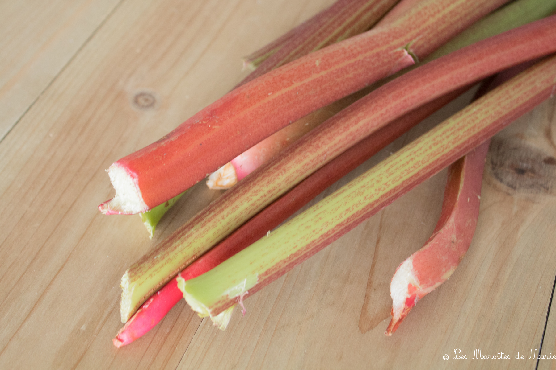 2019 05 08 Muffins rhubarbe-2.jpg